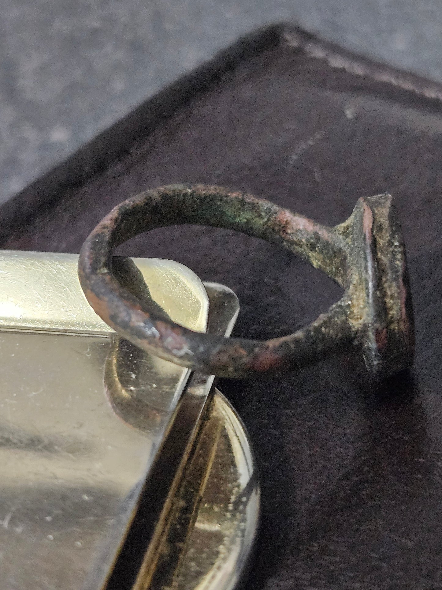 Ancient Roman Empire Bronze Ring Year 27 BC-476 AD.