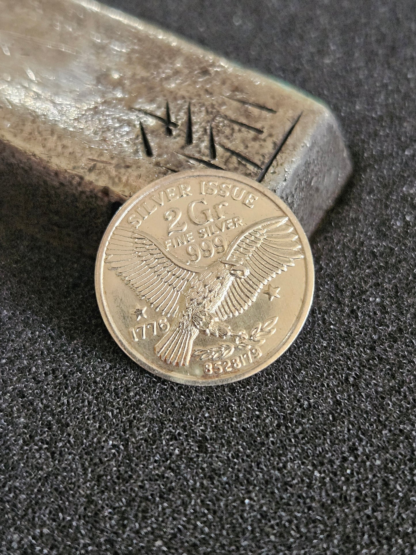 Vintage Silver Issue 2Gr